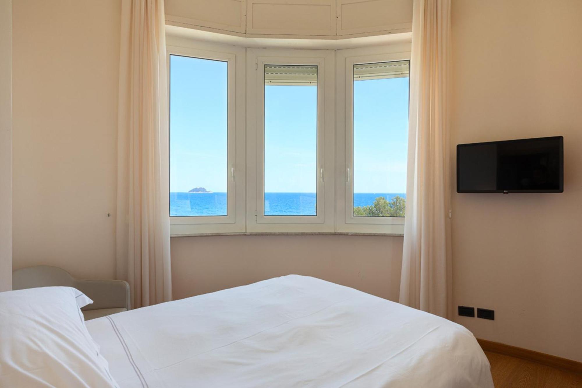 Grand Hotel Mediterranee ألاسيو المظهر الخارجي الصورة