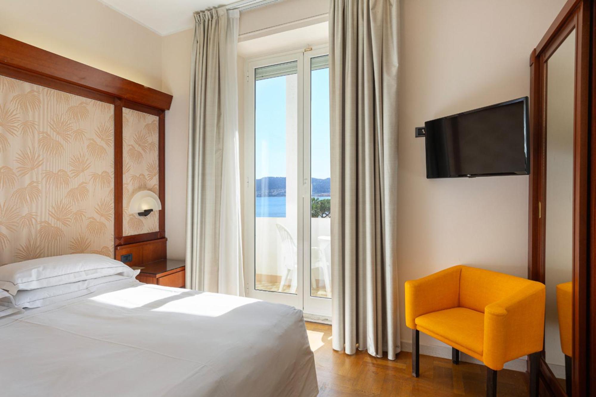 Grand Hotel Mediterranee ألاسيو المظهر الخارجي الصورة