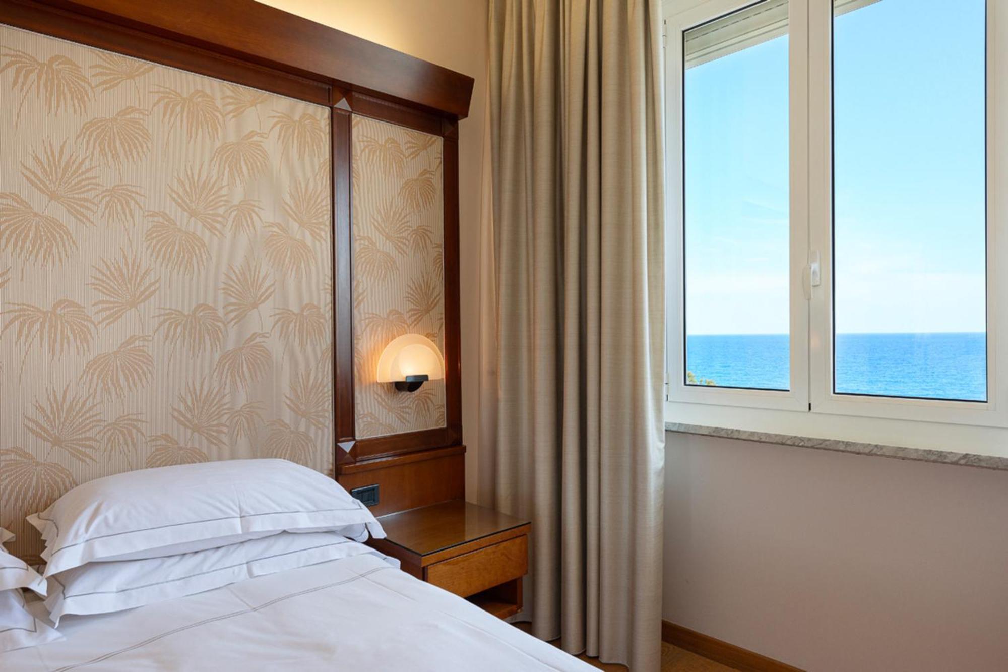 Grand Hotel Mediterranee ألاسيو المظهر الخارجي الصورة