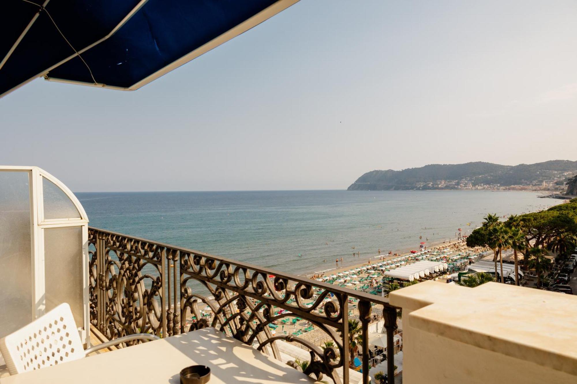 Grand Hotel Mediterranee ألاسيو المظهر الخارجي الصورة